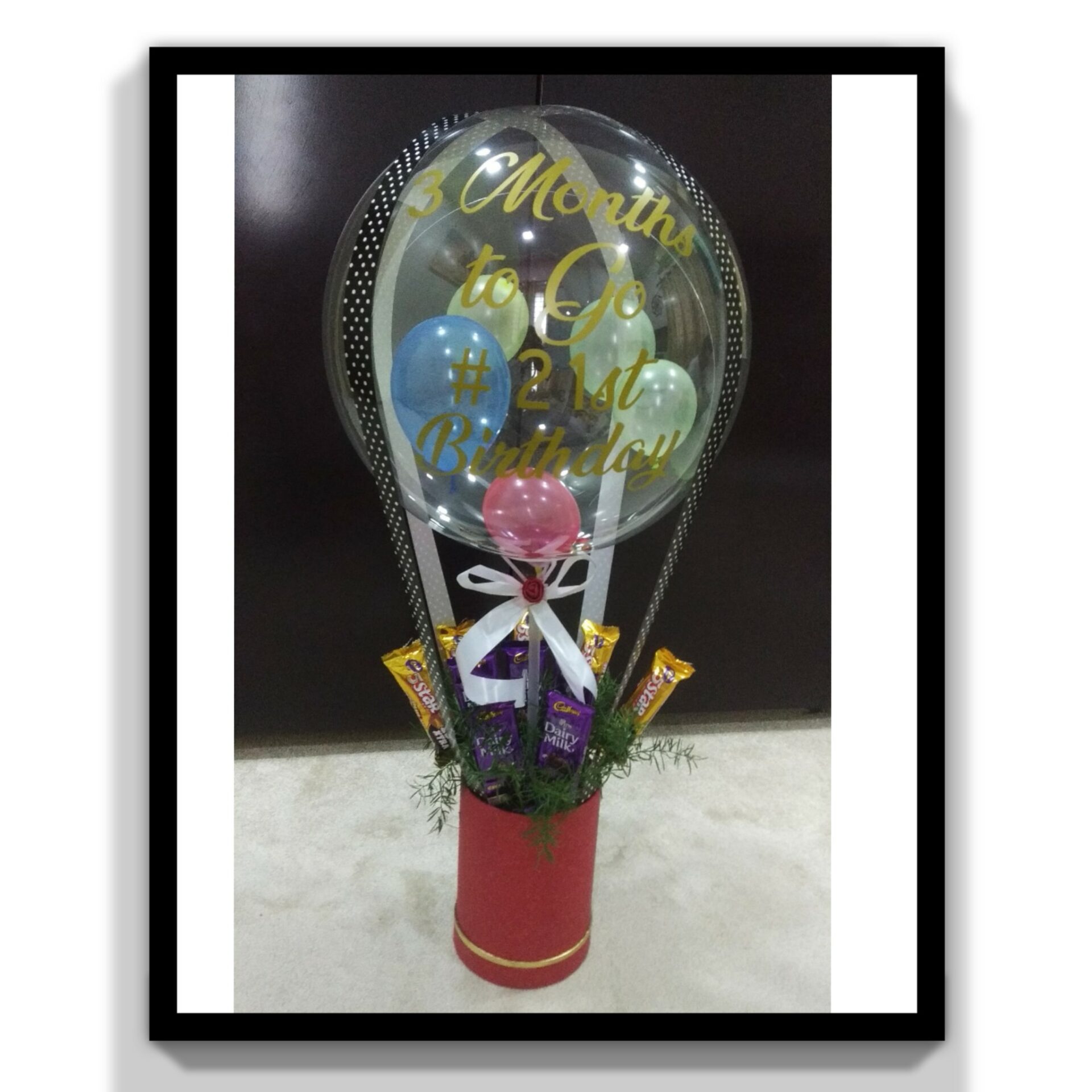 Balloon hamper - Artistique World